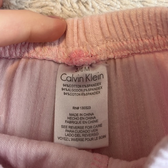 (3 for $10) Calvin Klein leggings - Picture 4 of 4